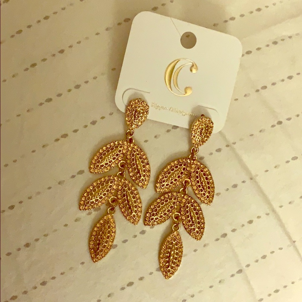 Gold earrings with rose gold rhinestones